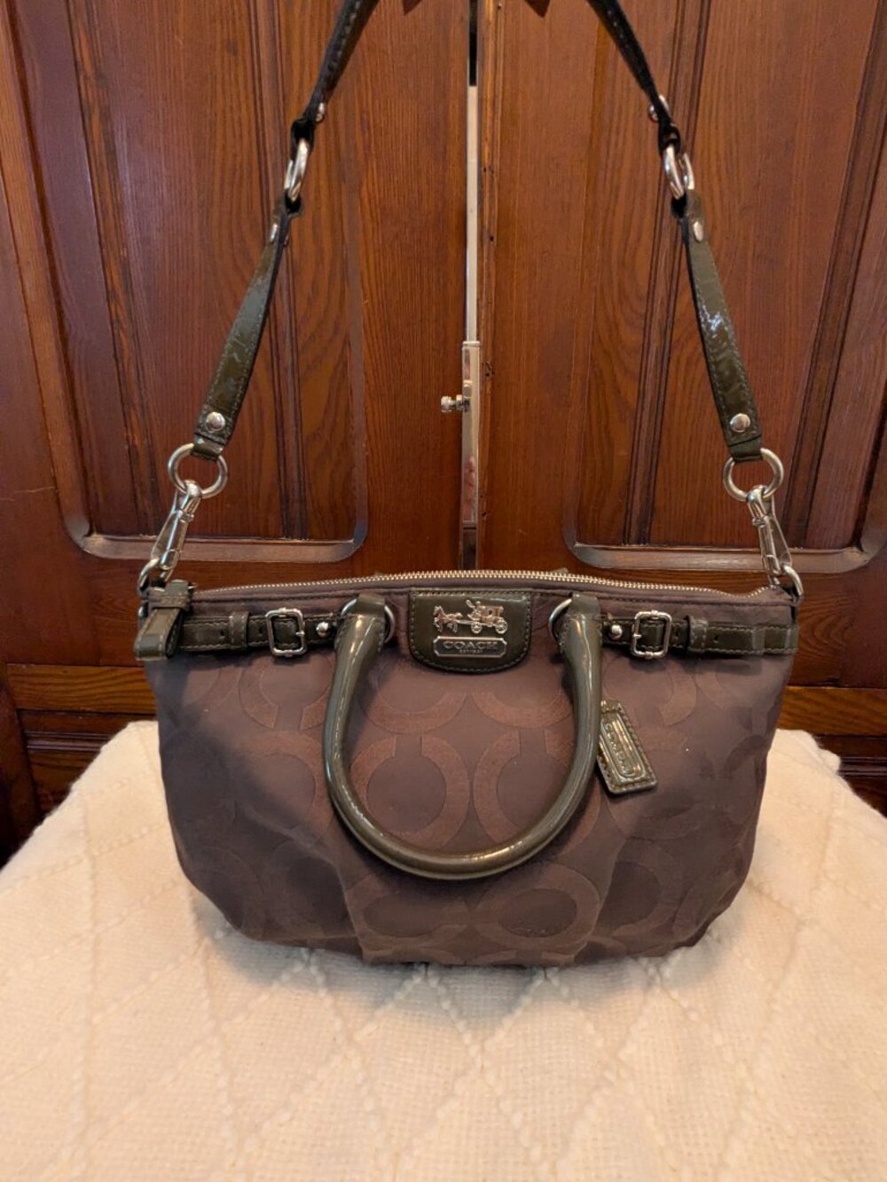 Coach Madison Signature Op Art Satchel Handbag Bag 18619